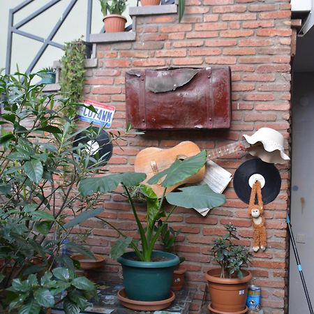 Old House Luca Hotel Tbilisi Bagian luar foto